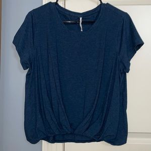 LULULEMON shirt